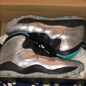 Jordan 10s size 7y